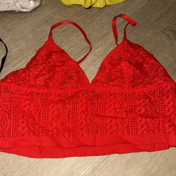 Aerie Red Lace Bralette - Picture 2 of 4
